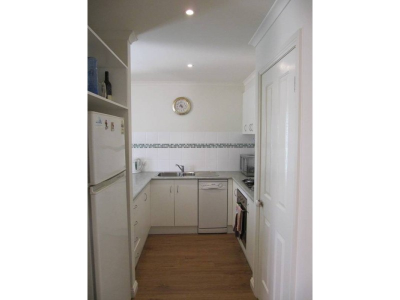 2/9A Panton Street, Eaglehawk VIC 3556