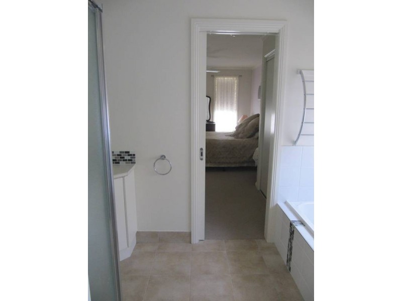 2/9A Panton Street, Eaglehawk VIC 3556