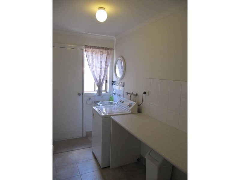 2/9A Panton Street, Eaglehawk VIC 3556
