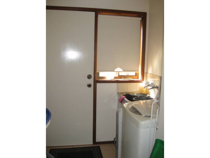 1/50 Ophir Street, Golden Square VIC 3555