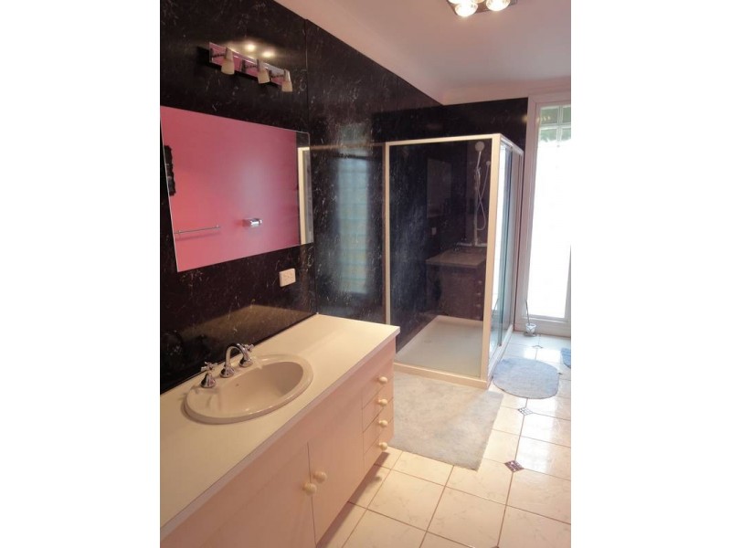 7 Smith Street, Elmore VIC 3558