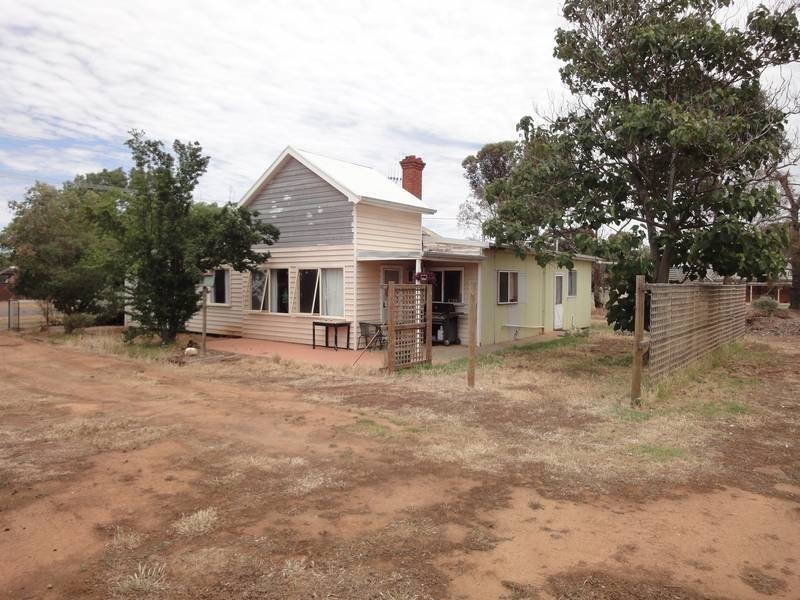 7 Smith Street, Elmore VIC 3558