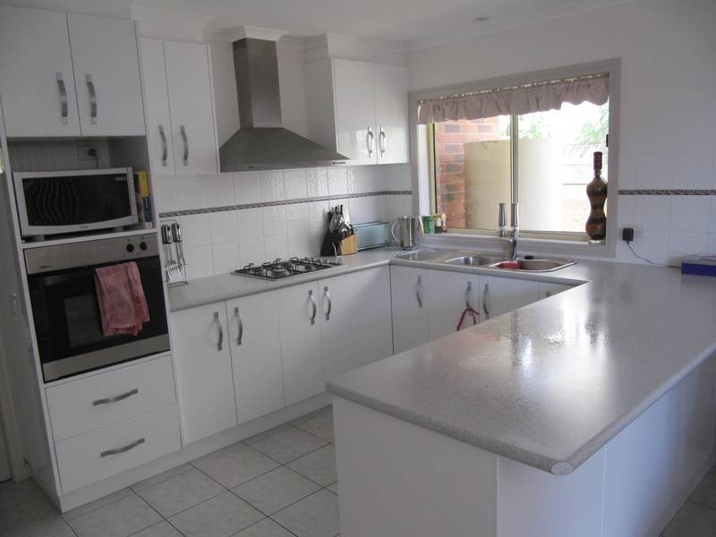 2/102B Chum Street, Golden Square VIC 3555