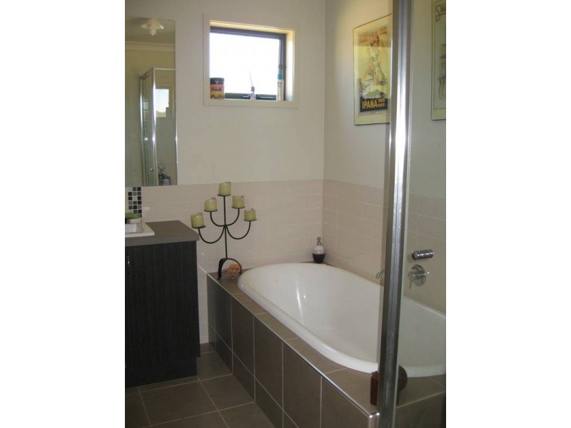 21 Clydebank Crescent, Strathfieldsaye VIC 3551