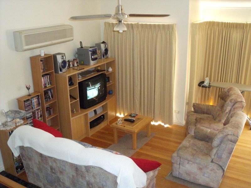 4/50 Houlahan Street, Flora Hill VIC 3550