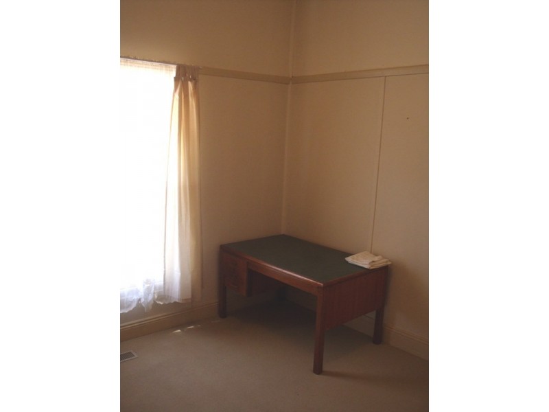 39 Maple Street, Golden Square VIC 3555