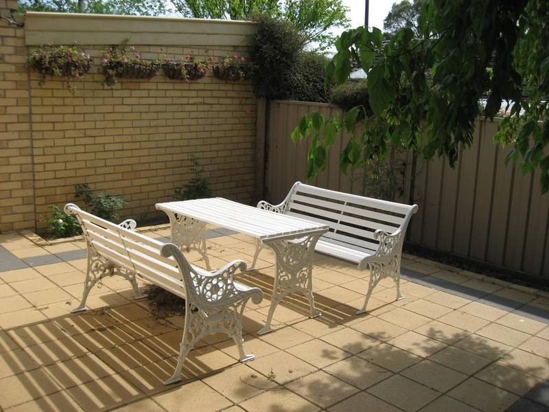 23 Park Street, Strathdale VIC 3550