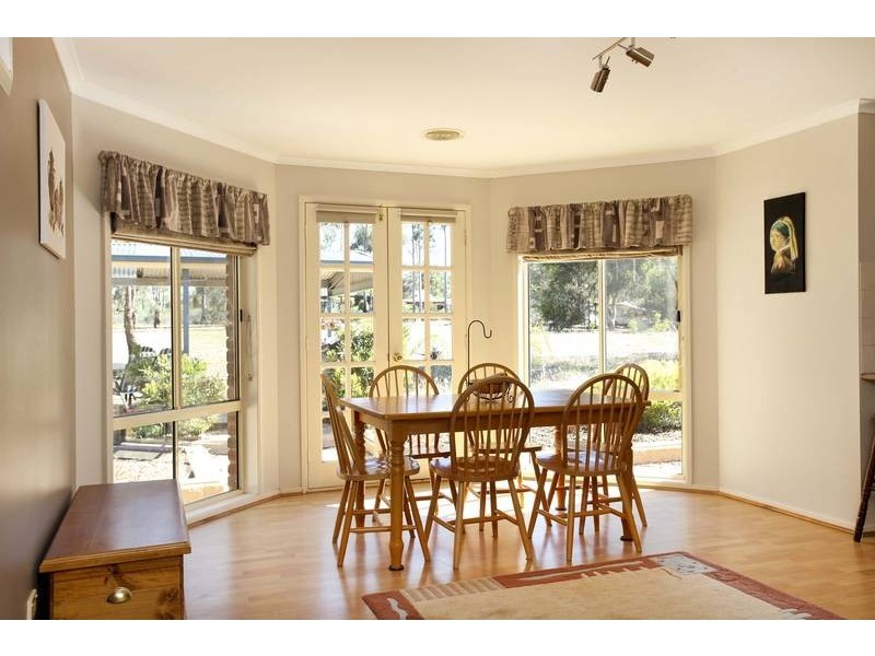 30 Homebush Drive, Junortoun VIC 3551