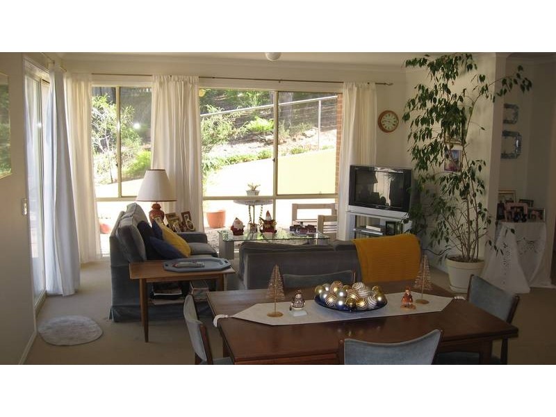 2 Lyndale Court, Flora Hill VIC 3550