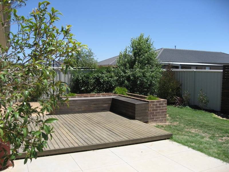6 Dowker Street, Epsom VIC 3551