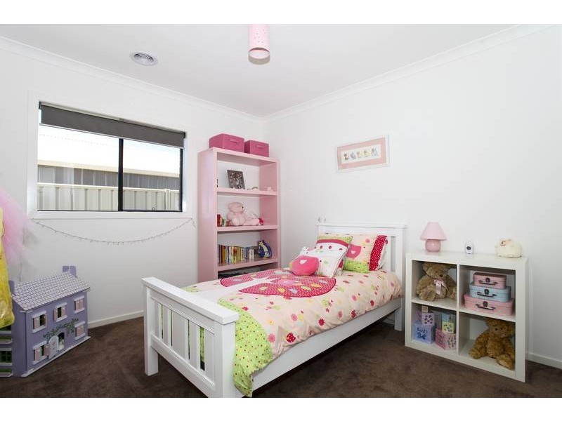 4 Hanover Place, Strathfieldsaye VIC 3551