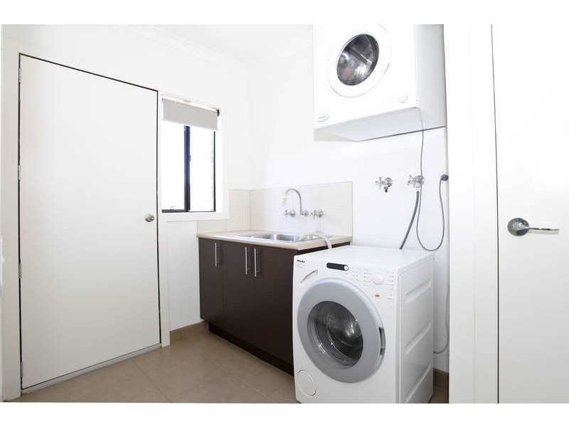 4 Hanover Place, Strathfieldsaye VIC 3551