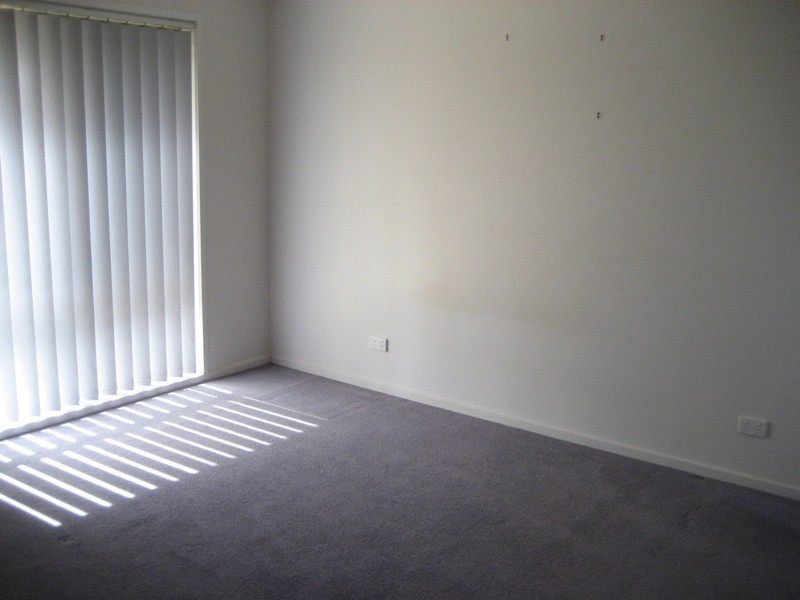 13 Sunset Boulevard, Spring Gully VIC 3550