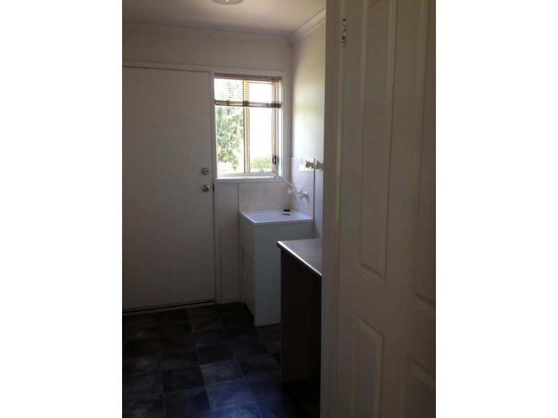 13 Sunset Boulevard, Spring Gully VIC 3550