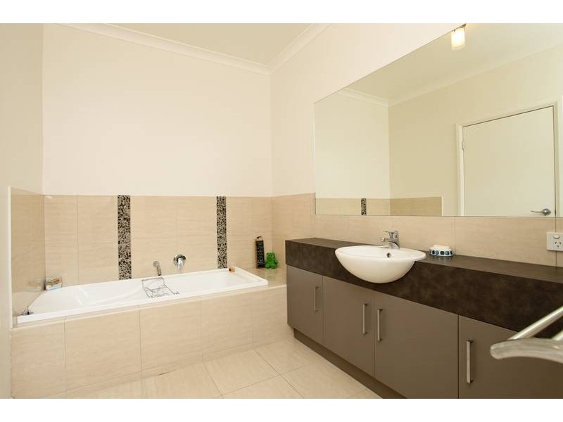 26 – 28 Botanical Drive, Epsom VIC 3551