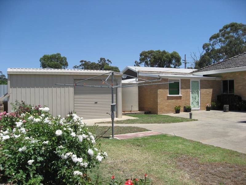 100 Rohs Road, East Bendigo VIC 3550