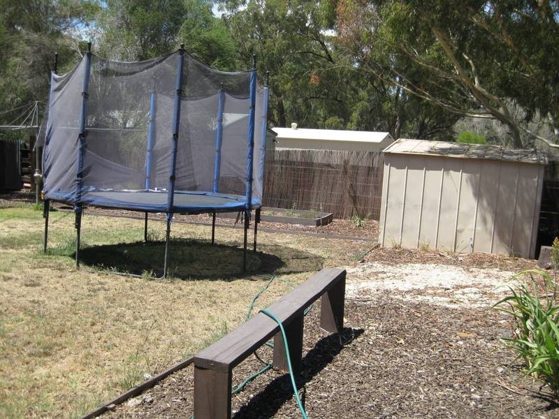 75 Lawson Street, Spring Gully VIC 3550