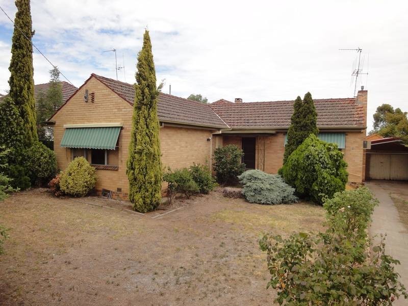 12 Curtin Street, Flora Hill VIC 3550