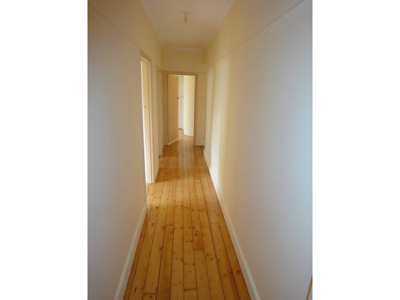 12 Curtin Street, Flora Hill VIC 3550