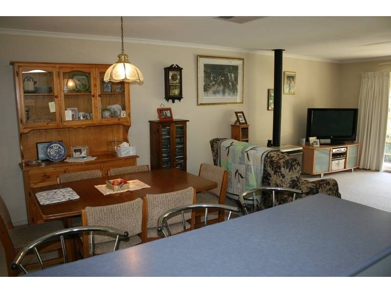 5 Diamond Court, Kangaroo Flat VIC 3555