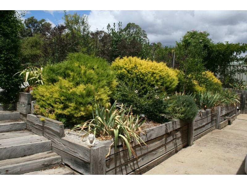 5 Diamond Court, Kangaroo Flat VIC 3555