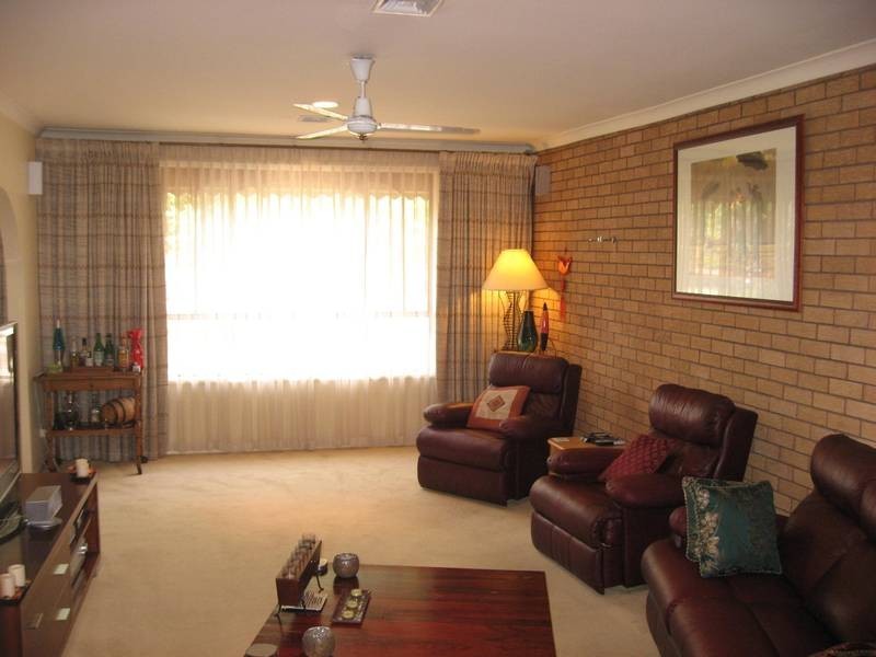 6 Boronia Crescent, Strathdale VIC 3550