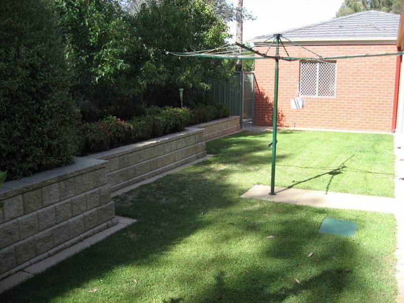 13 Vincent Drive, Strathdale VIC 3550