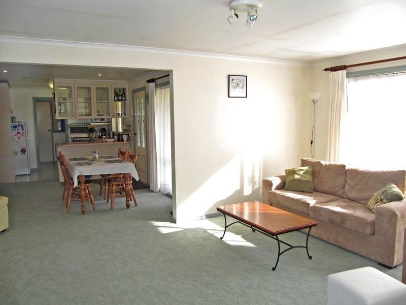 33 Poplar Street, Golden Square VIC 3555