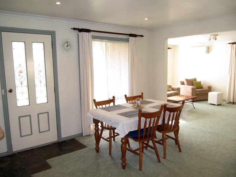 33 Poplar Street, Golden Square VIC 3555