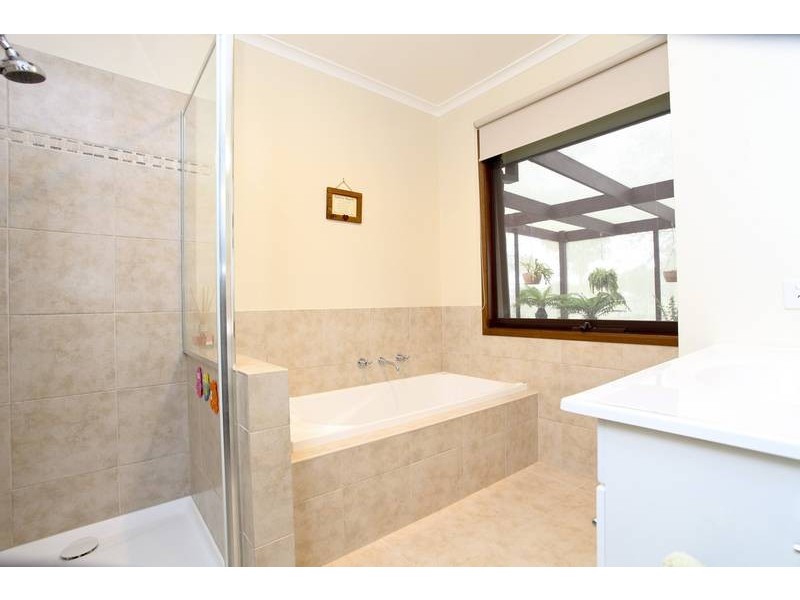 468 Tannery Lane, Strathfieldsaye VIC 3551