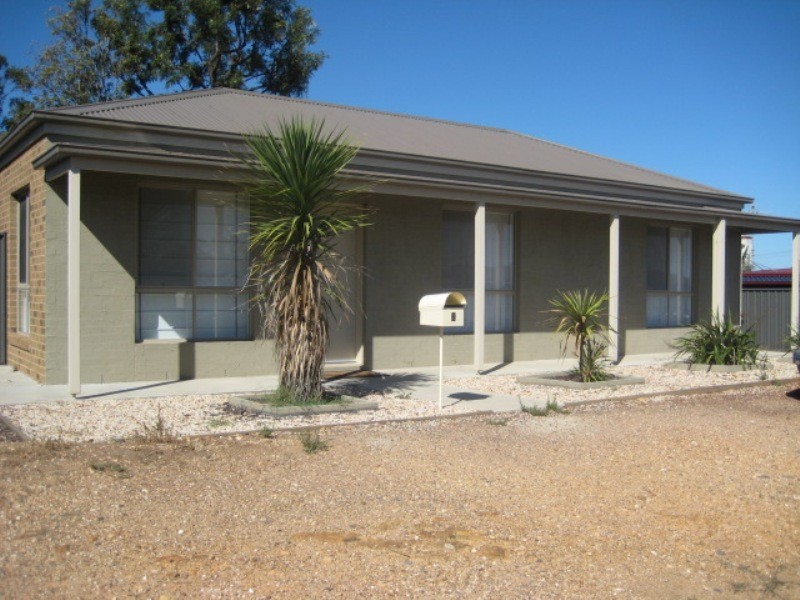 2 Trumble Street, Eaglehawk VIC 3556