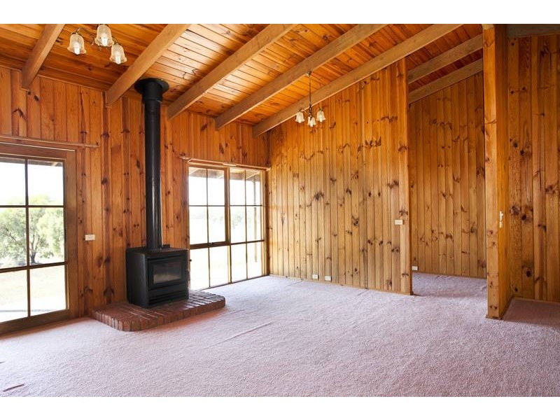 50 Candlebark Court, Longlea VIC 3551