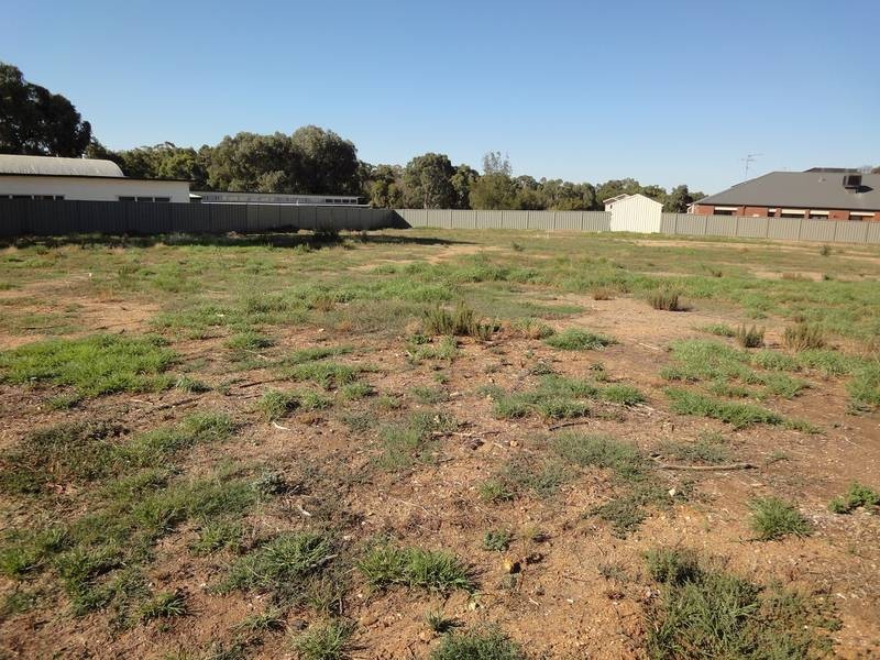 Peppercorns Estate, White Hills VIC 3550