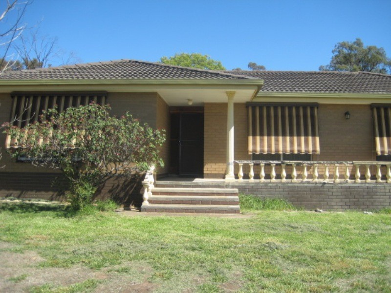 171 Jobs Gully Road, Eaglehawk VIC 3556