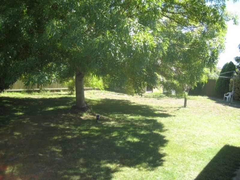 171 Jobs Gully Road, Eaglehawk VIC 3556