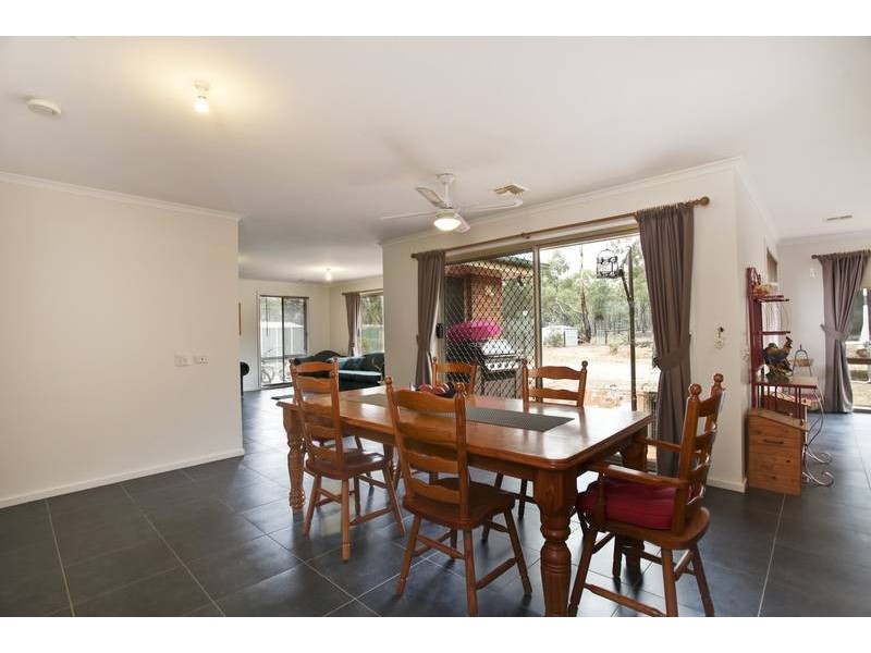 40 Homebush Drive, Junortoun VIC 3551