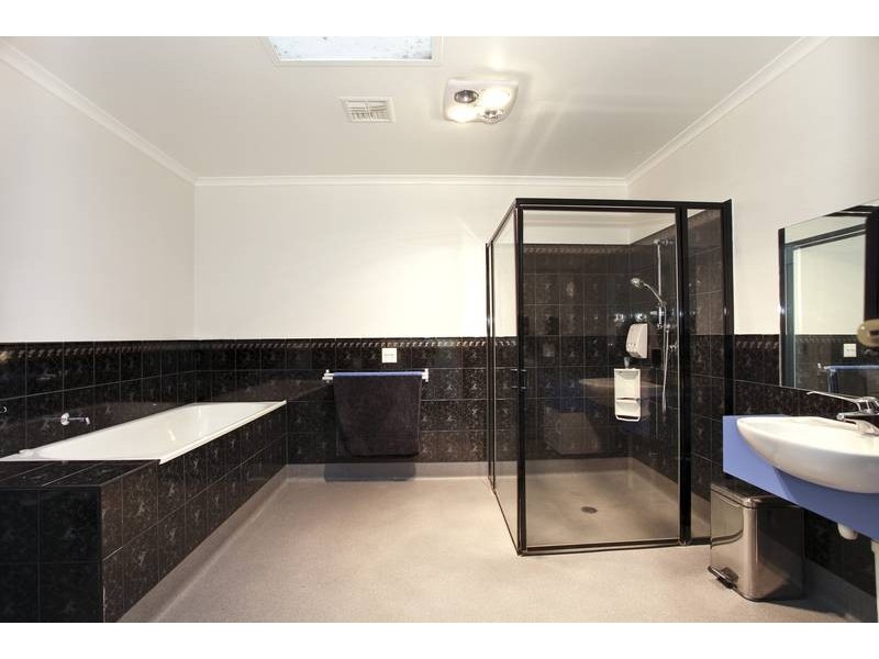 40 Homebush Drive, Junortoun VIC 3551