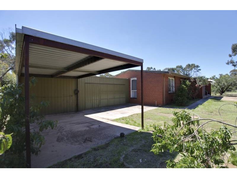 78 Edwards Road, Maiden Gully VIC 3551