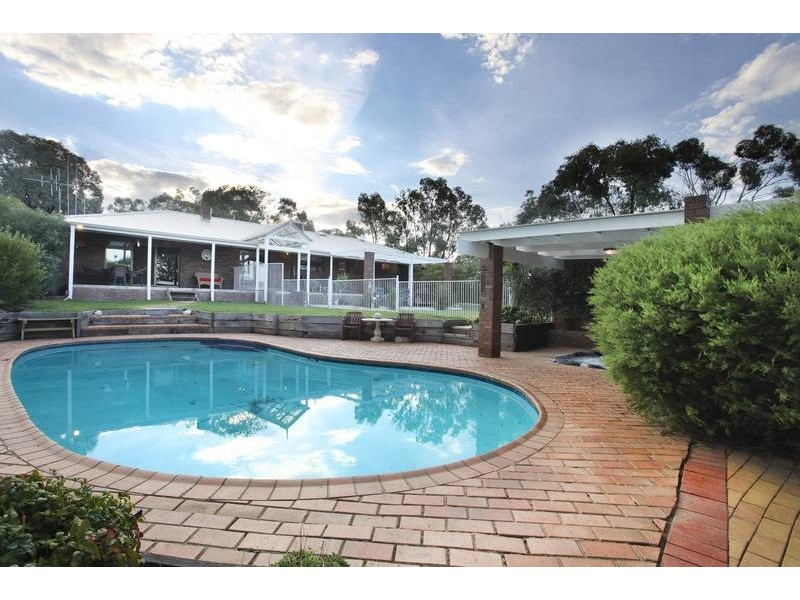 62 Rohs Road, Bendigo VIC 3550