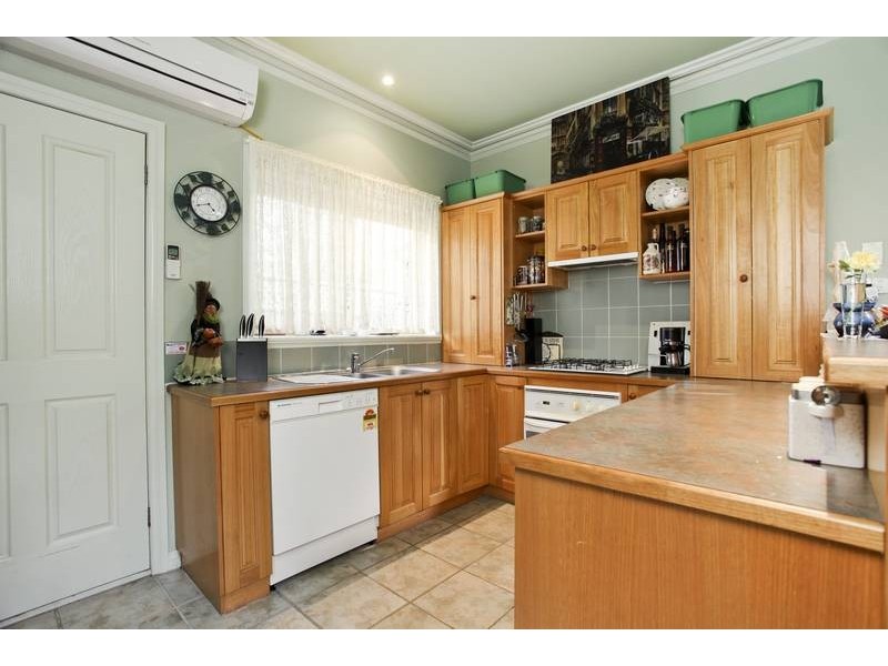 15 Broom Street, Bendigo VIC 3550