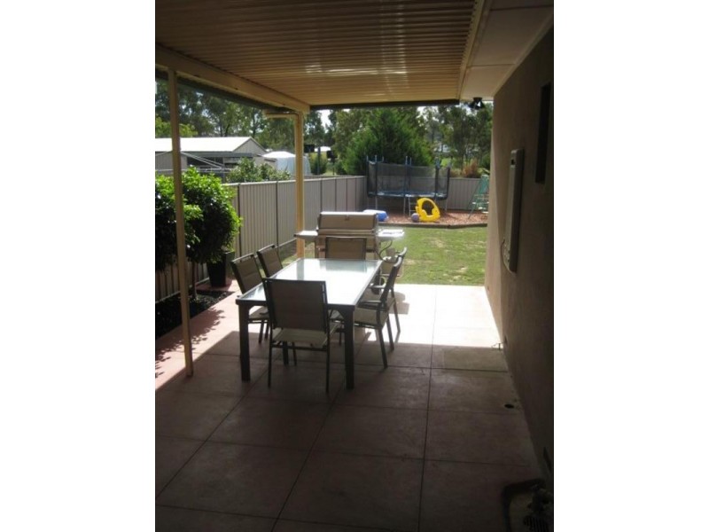 2 Bond Street, Golden Square VIC 3555