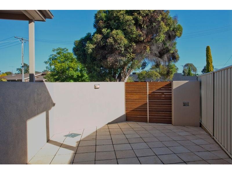 1A Willow Drive, Kennington VIC 3550