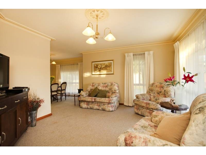 3 David Court, Strathdale VIC 3550