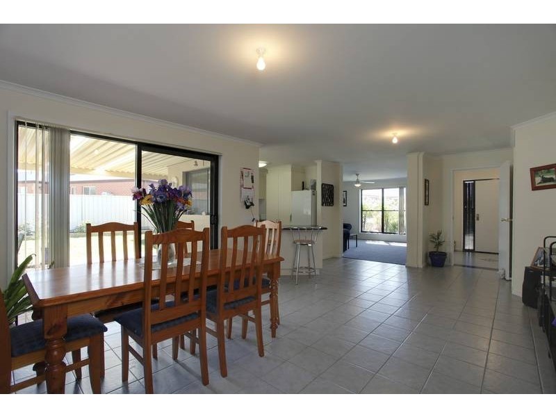 6 Knight Court, Strathfieldsaye VIC 3551