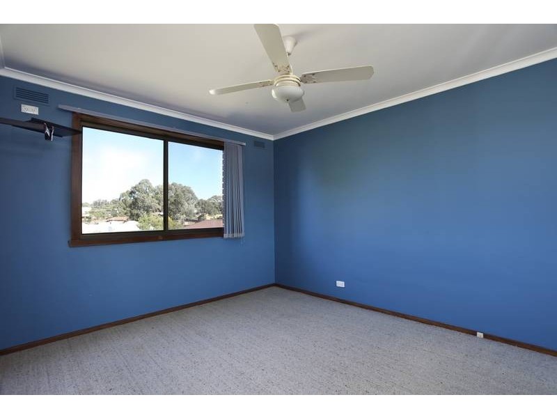 83 Browning Street, Kangaroo Flat VIC 3555