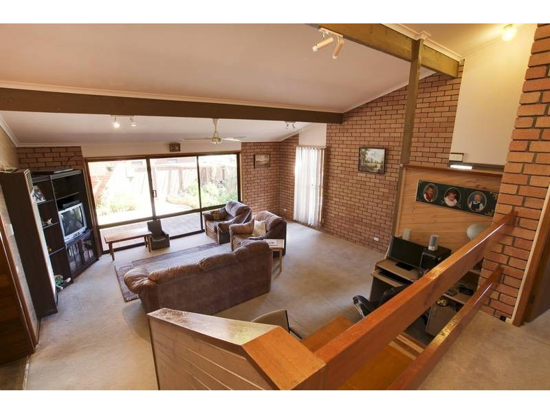 38 Harley Street, Strathdale VIC 3550