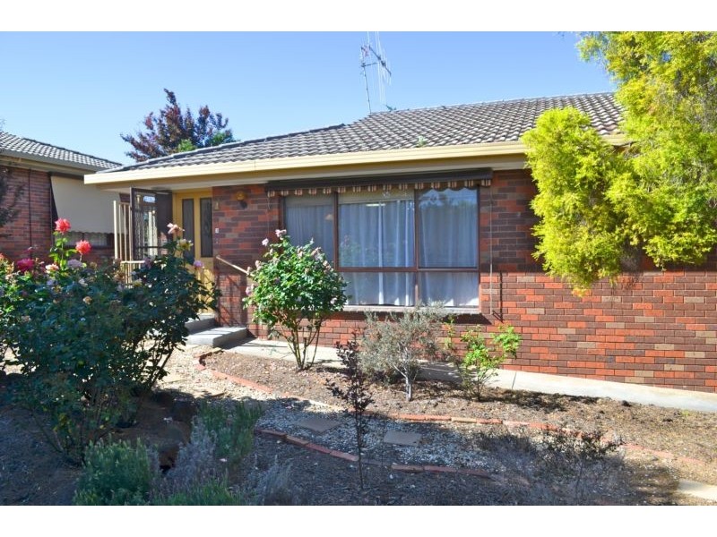 3/12 Retreat Road, Flora Hill VIC 3550