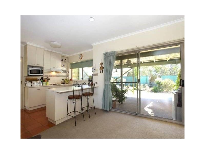 1 Cooper Grove, Strathfieldsaye VIC 3551