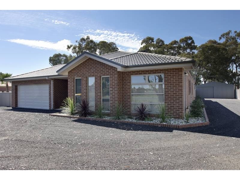 166 Station Street, Epsom VIC 3551