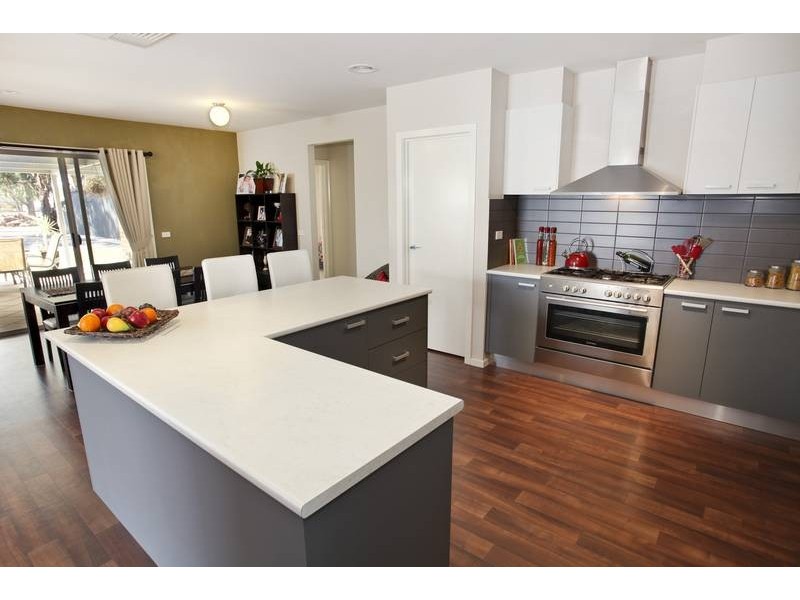 166 Station Street, Epsom VIC 3551